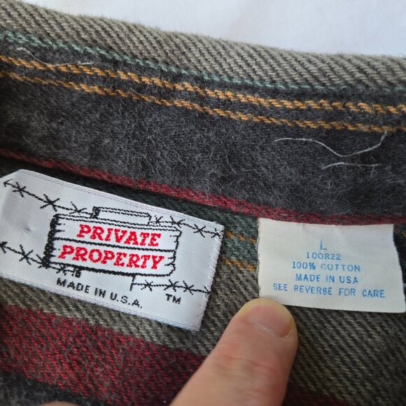 Vintage Private Property Flannel Button Up Shirt Size Large - Picture 10 of 11